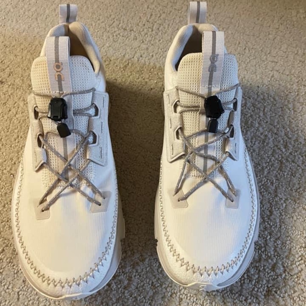 Brand new On Cloud sneakers